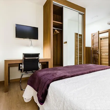 Hotel Arriola