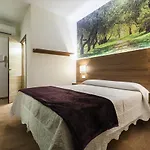 Arriola Hotell 3*